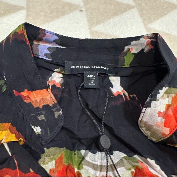 Universal standard printed collared tie front blouse - Picture 2 of 2